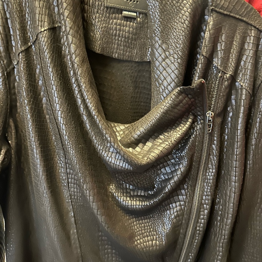 Black Textured Women's Jacket